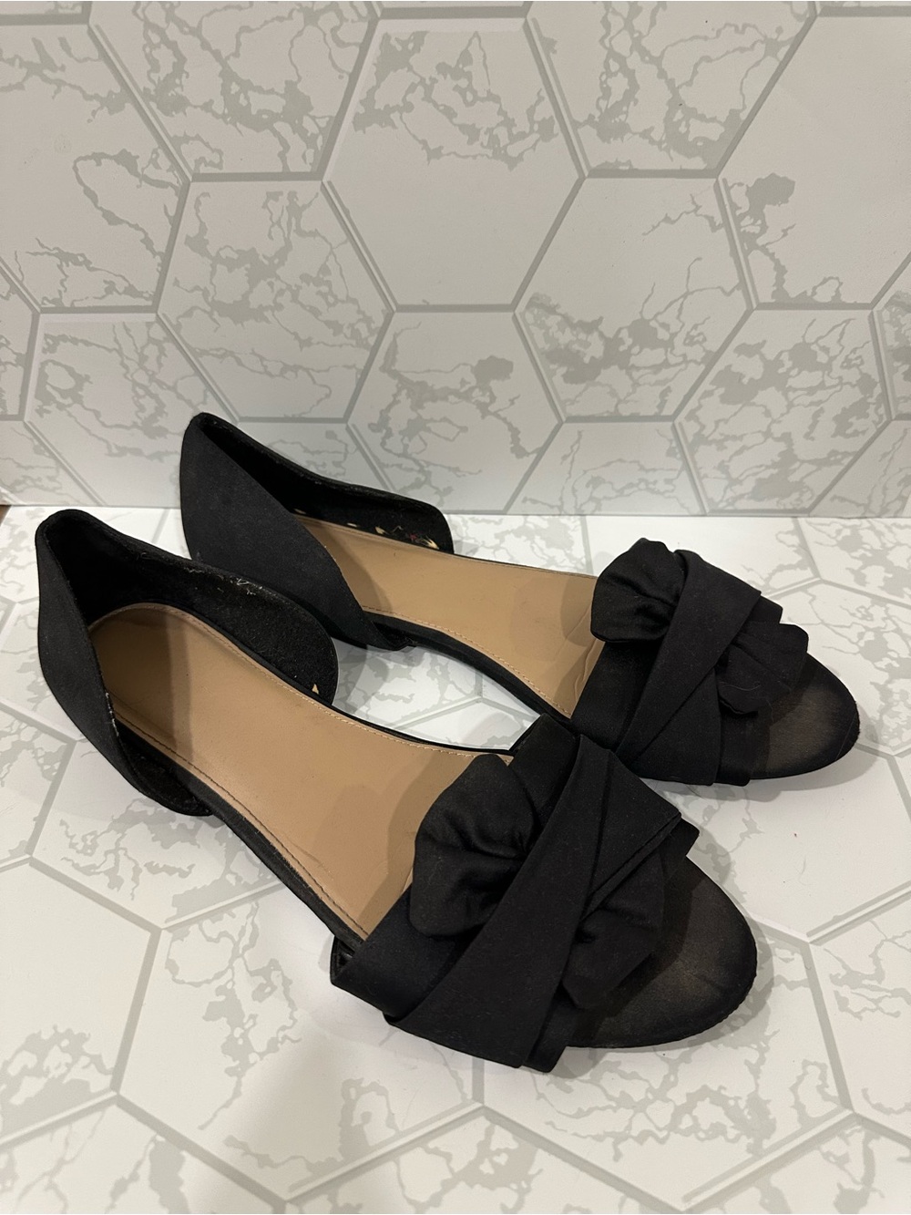 Black Women's Flats with Knotted Bow